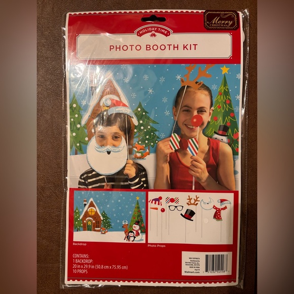 NWT Holiday Time Christmas + New Years Photo Booth Kits- 1 Backdrop, 20 Props - Picture 2 of 5